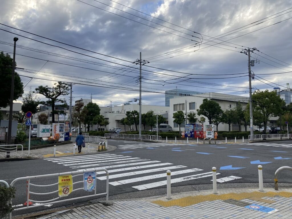 潮見駅前の景観