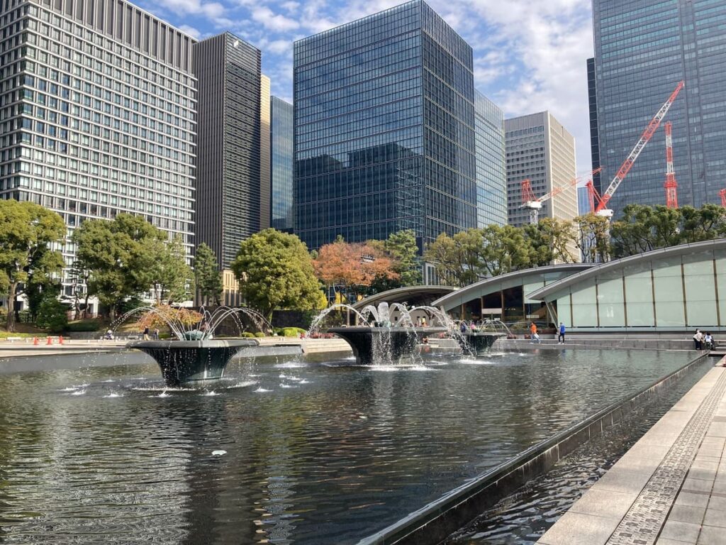 和田倉噴水公園の噴水広場